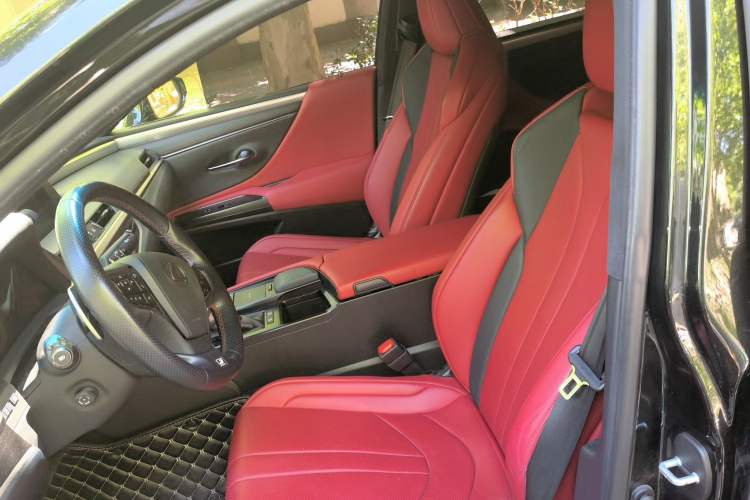 Used Lexus ES 2021 260 F SPORT Left Front Seat