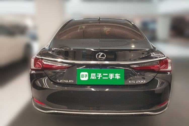Used Lexus ES 2021 200 Excellence Edition Rear
