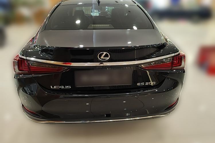 Used Lexus ES 2021 200 Excellence Edition Rear