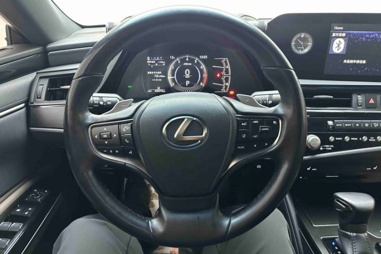 Used Lexus ES 2021 200 Excellence Edition Steering Wheel