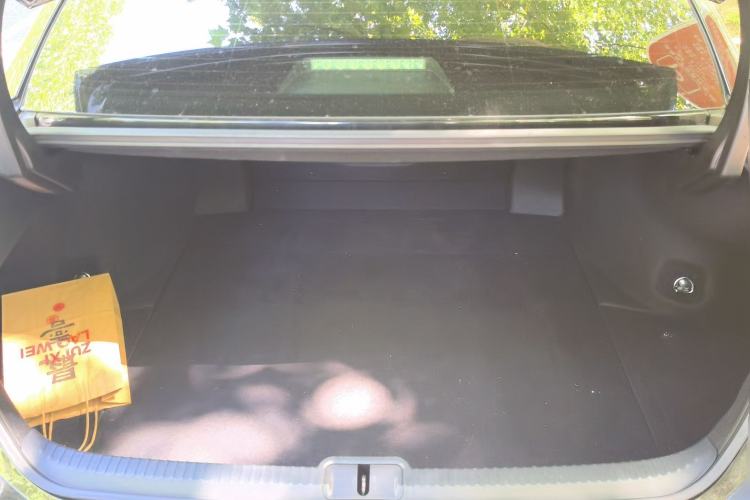 Used Lexus ES 2021 260 F SPORT Trunk