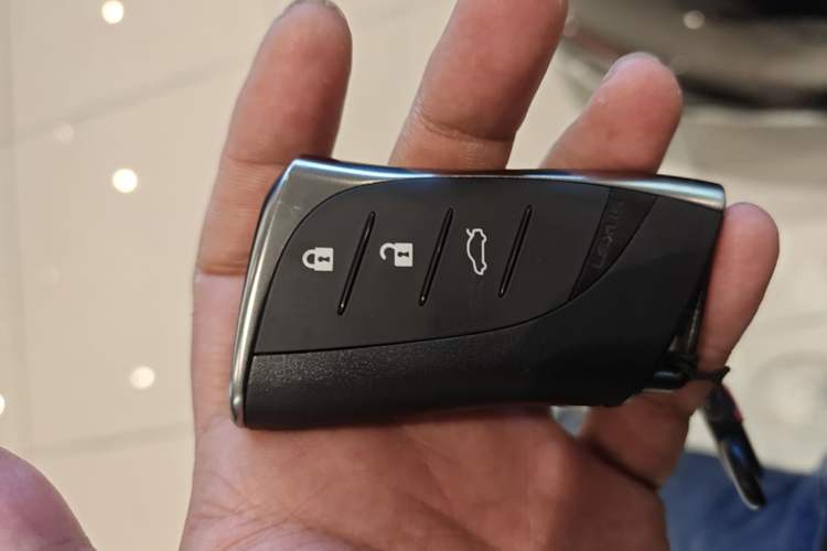 Used Lexus ES 2021 200 Excellence Edition Vehicle Key