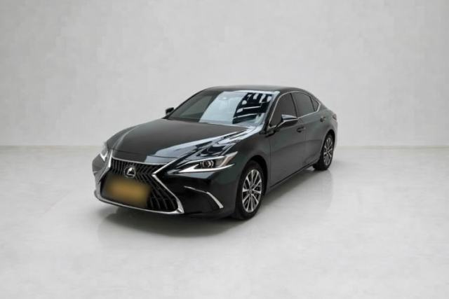 Used Lexus ES 2021 200 Excellence Edition