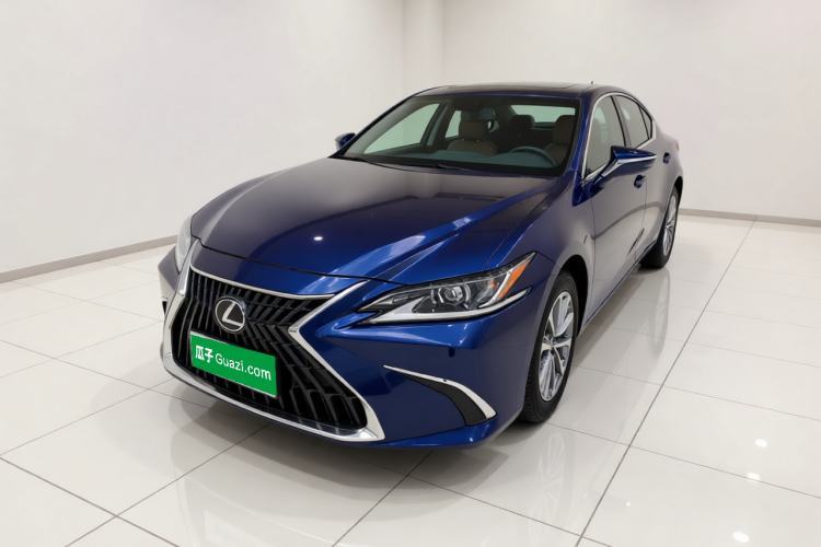 Used Lexus ES 2021 300h Excellence Edition Guazi used car, China used car export, Used car for sale, Used Lexus cars, Cheapest cars for sale