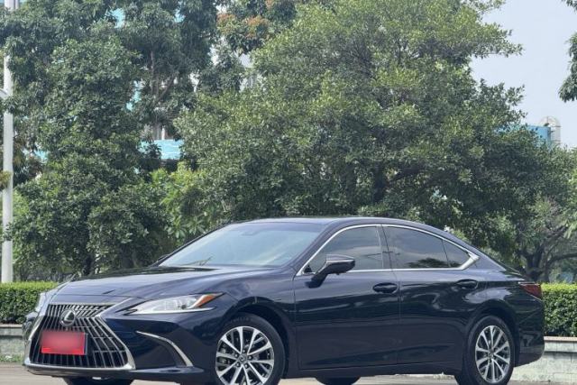 Used Lexus ES 2021 200 Excellence Edition