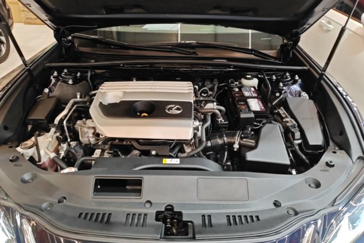 Used Lexus ES 2021 200 Excellence Edition Engine Bay