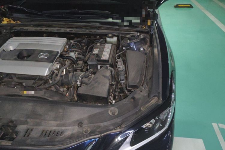 Used Lexus ES 2021 200 Excellence Edition Engine Bay Left