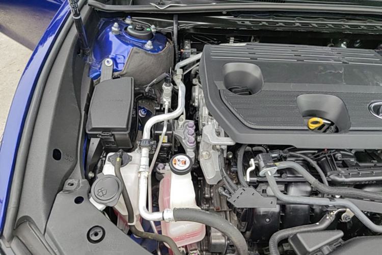 Used Lexus ES 2021 300h F SPORT Engine Bay Right
