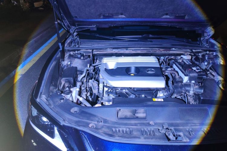 Used Lexus ES 2021 200 Excellence Edition Engine Bay Right