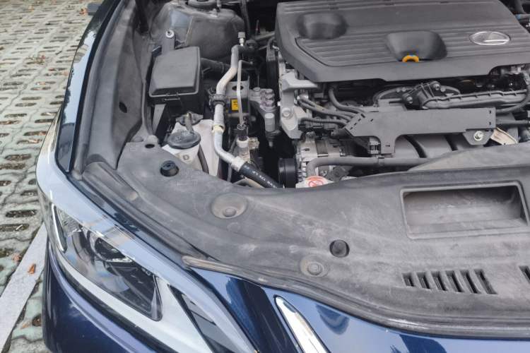 Used Lexus ES 2021 260 Excellence Edition Engine Bay Right