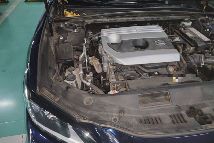 Used Lexus ES 2021 200 Excellence Edition Engine Bay Right