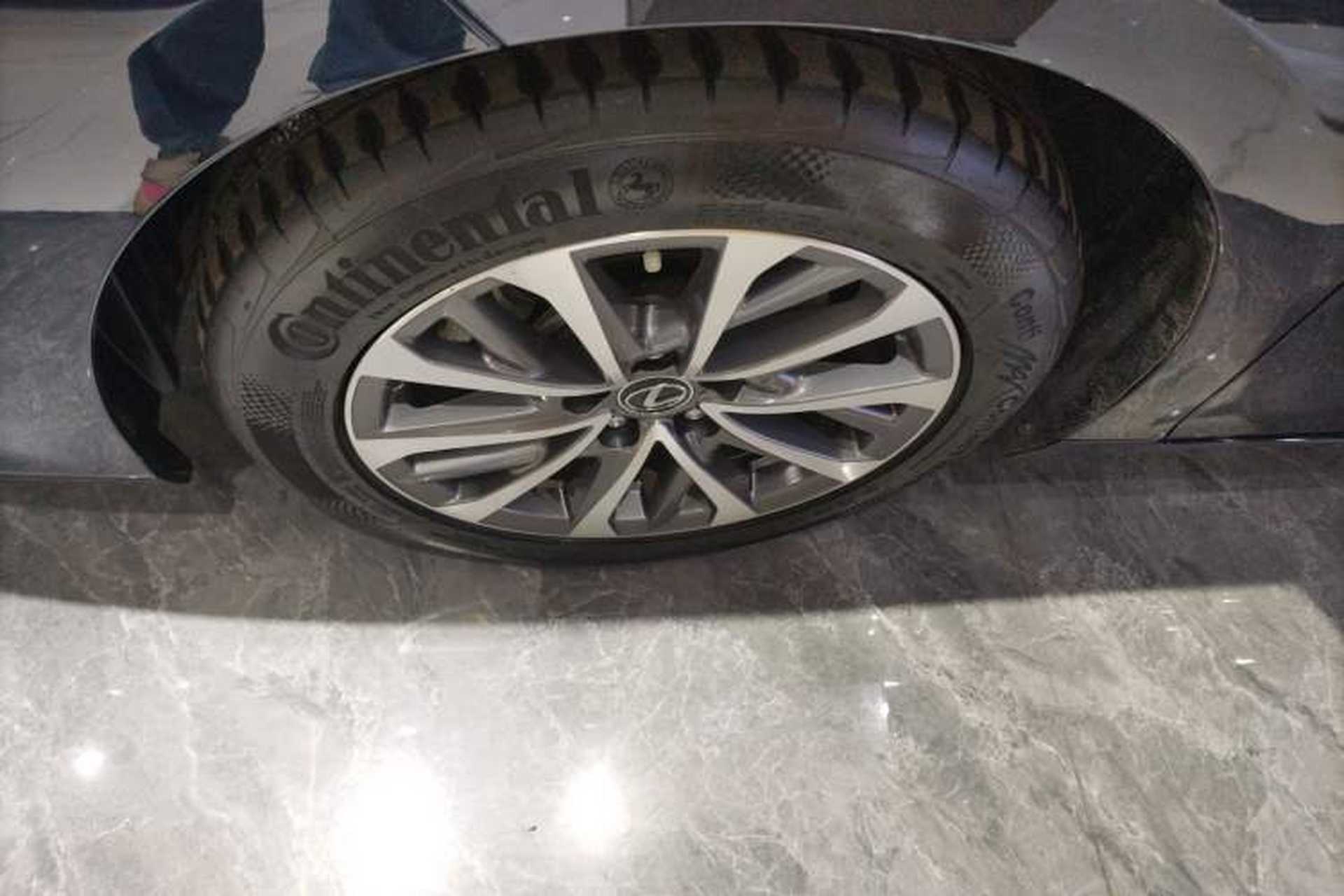 Used Lexus ES 2021 200 Excellence Edition Exterior 4