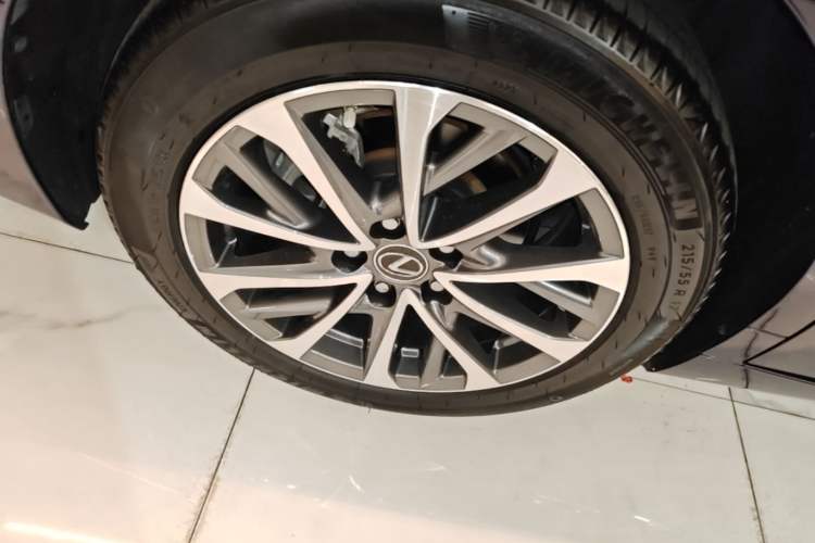 Used Lexus ES 2021 200 Excellence Edition Exterior 5