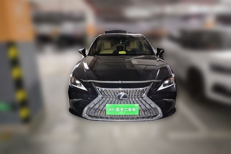 Used Lexus ES 2021 260 Excellence Edition Front