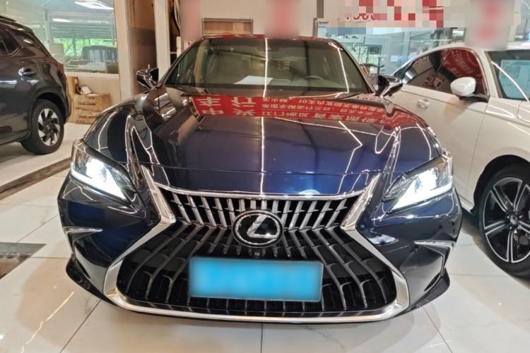 Used Lexus ES 2021 200 Excellence Edition Front