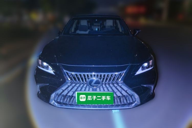 Used Lexus ES 2021 200 Excellence Edition Front