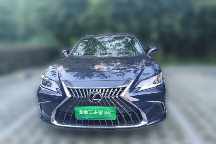 Used Lexus ES 2021 260 Excellence Edition Front