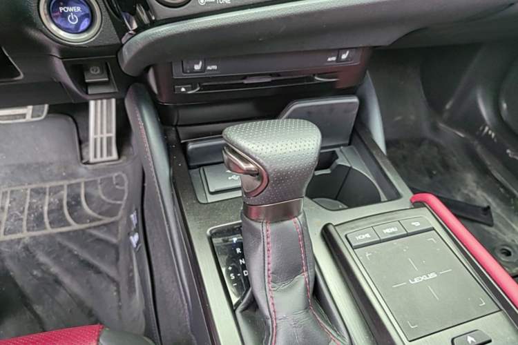 Used Lexus ES 2021 300h F SPORT Gear Lever