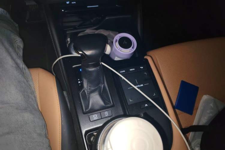 Used Lexus ES 2021 200 Excellence Edition Gear Lever