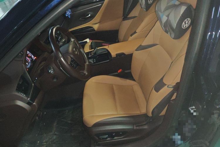 Used Lexus ES 2021 200 Excellence Edition Left Front Seat