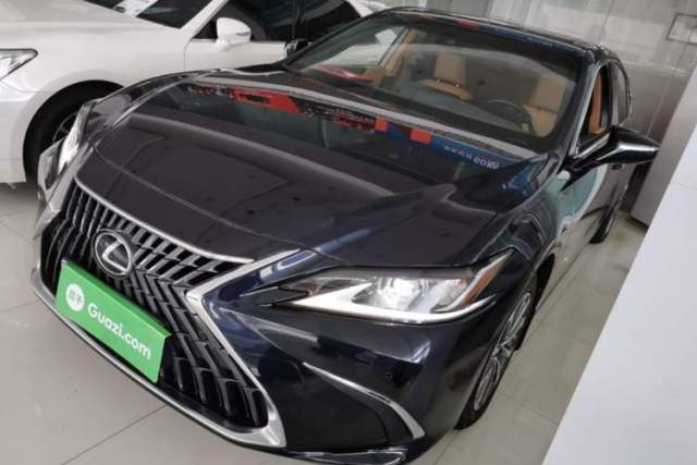 Used Lexus ES 2021 200 Excellence Edition