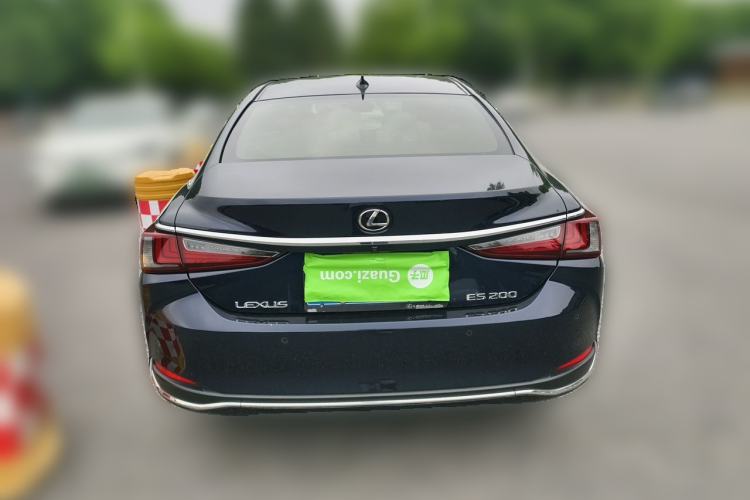 Used Lexus ES 2021 200 Excellence Edition Rear