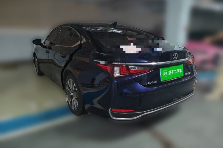 Used Lexus ES 2021 200 Excellence Edition Rear Left 45 Deg