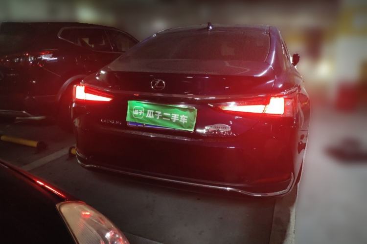 Used Lexus ES 2021 200 Excellence Edition Rear