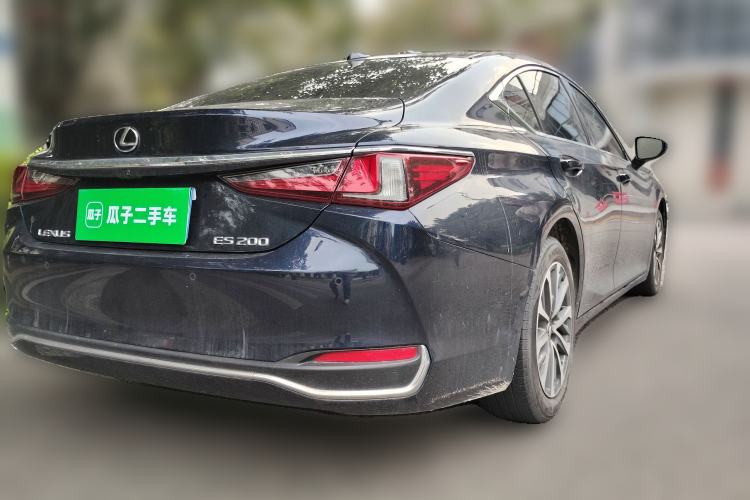 Used Lexus ES 2021 200 Excellence Edition Rear Right 45 Deg