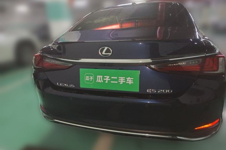 Used Lexus ES 2021 200 Excellence Edition Rear