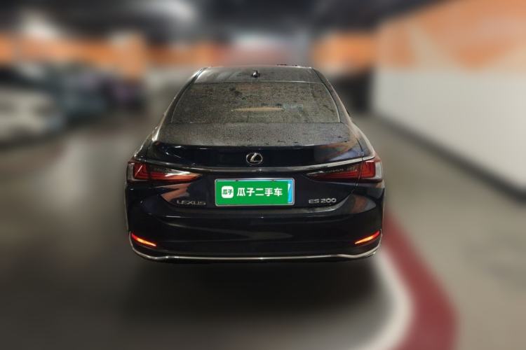 Used Lexus ES 2021 200 Luxury Edition Rear