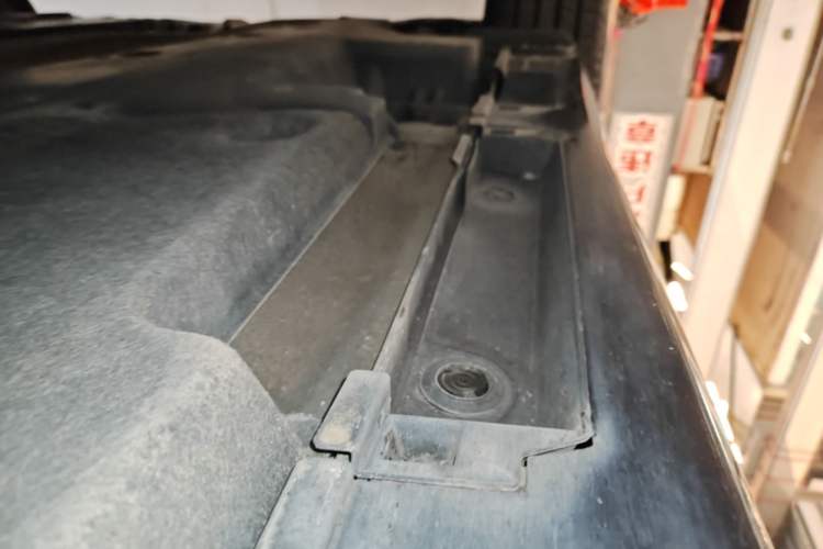 Used Lexus ES 2021 200 Excellence Edition Right Side Sill