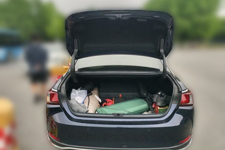 Used Lexus ES 2021 200 Excellence Edition Trunk