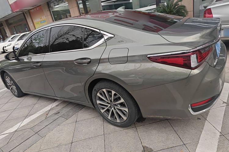 Used Lexus ES 2021 200 Excellence Edition Exterior 5