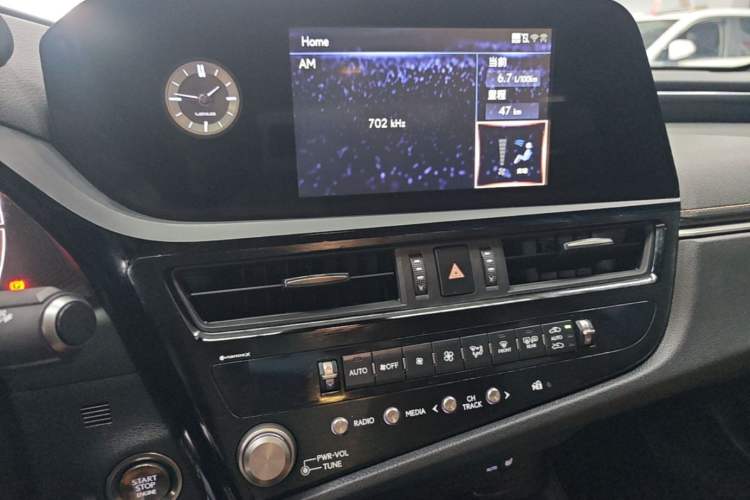 Used Lexus ES 2021 200 Excellence Edition Audio And AC Panel