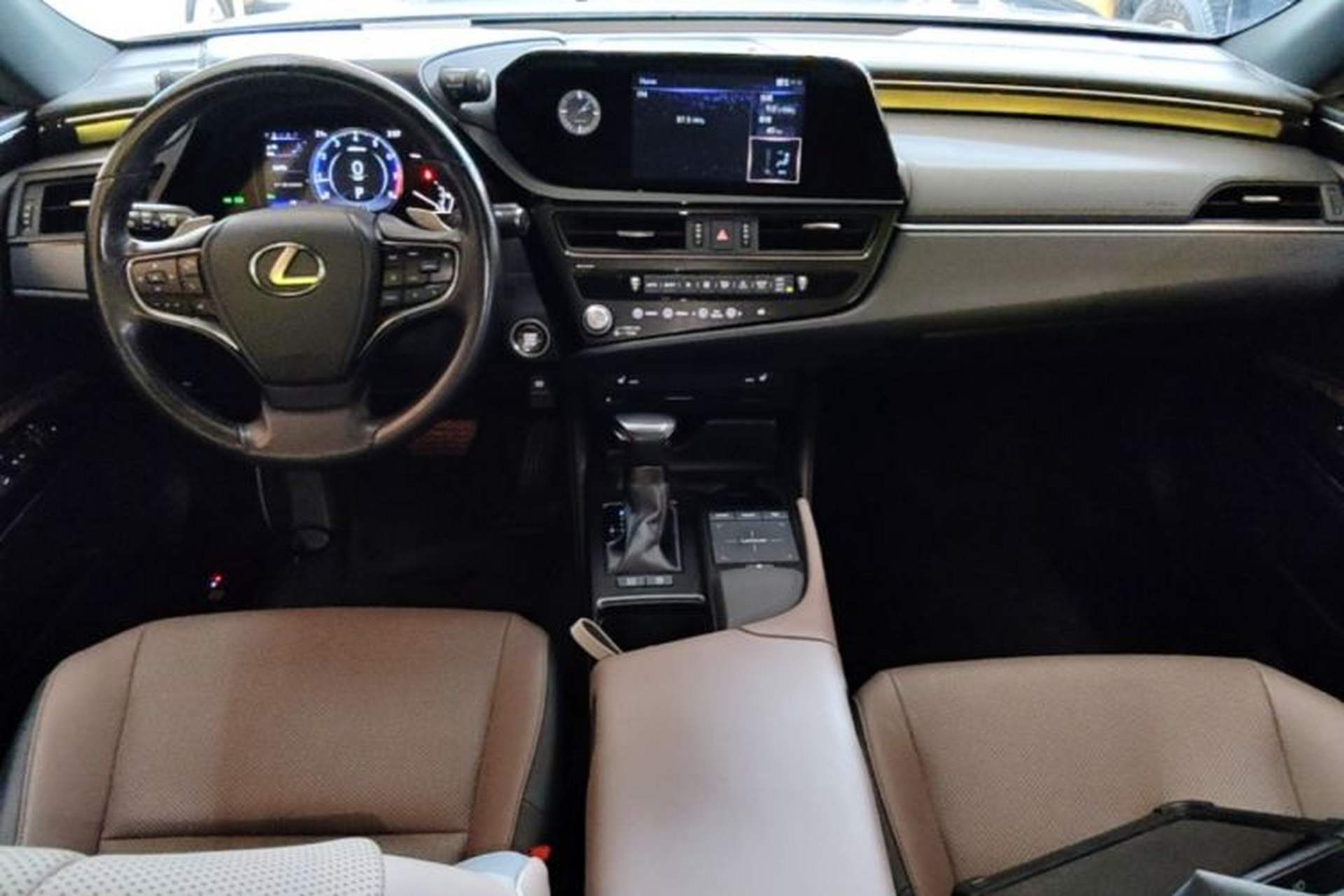 Used Lexus ES 2021 200 Excellence Edition Center Console
