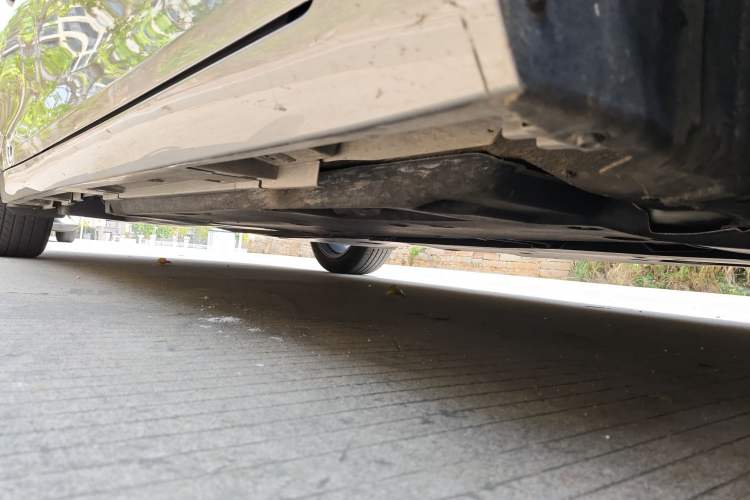 Used Lexus ES 2021 200 Excellence Edition Chassis Front Right