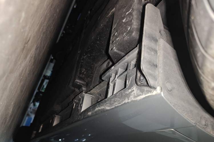 Used Lexus ES 2021 200 Excellence Edition Chassis Rear Right