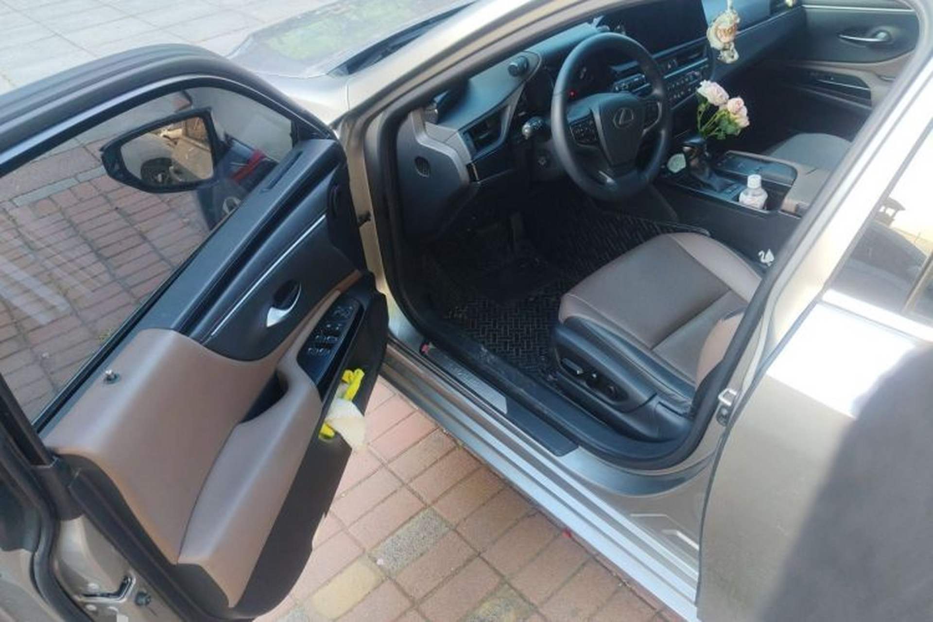 Used Lexus ES 2021 200 Excellence Edition Driver Seat