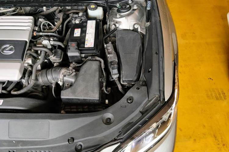 Used Lexus ES 2021 200 Excellence Edition Engine Bay Left