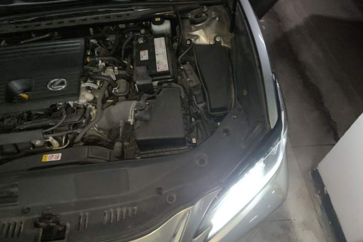 Used Lexus ES 2021 260 Excellence Edition Engine Bay Left