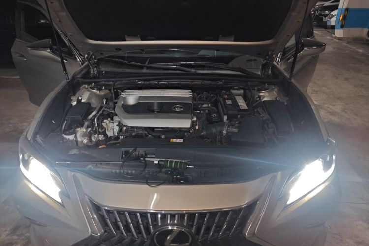 Used Lexus ES 2021 200 Excellence Edition Engine Bay