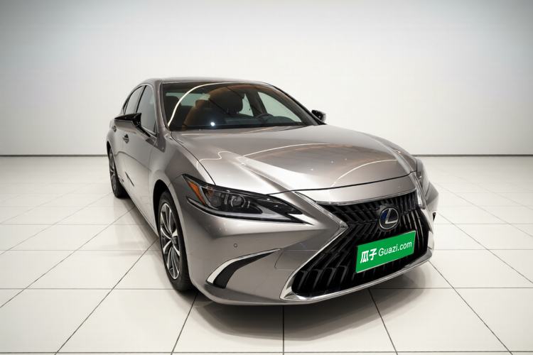 Used Lexus ES 2021 300h Excellence Edition Exterior 1
