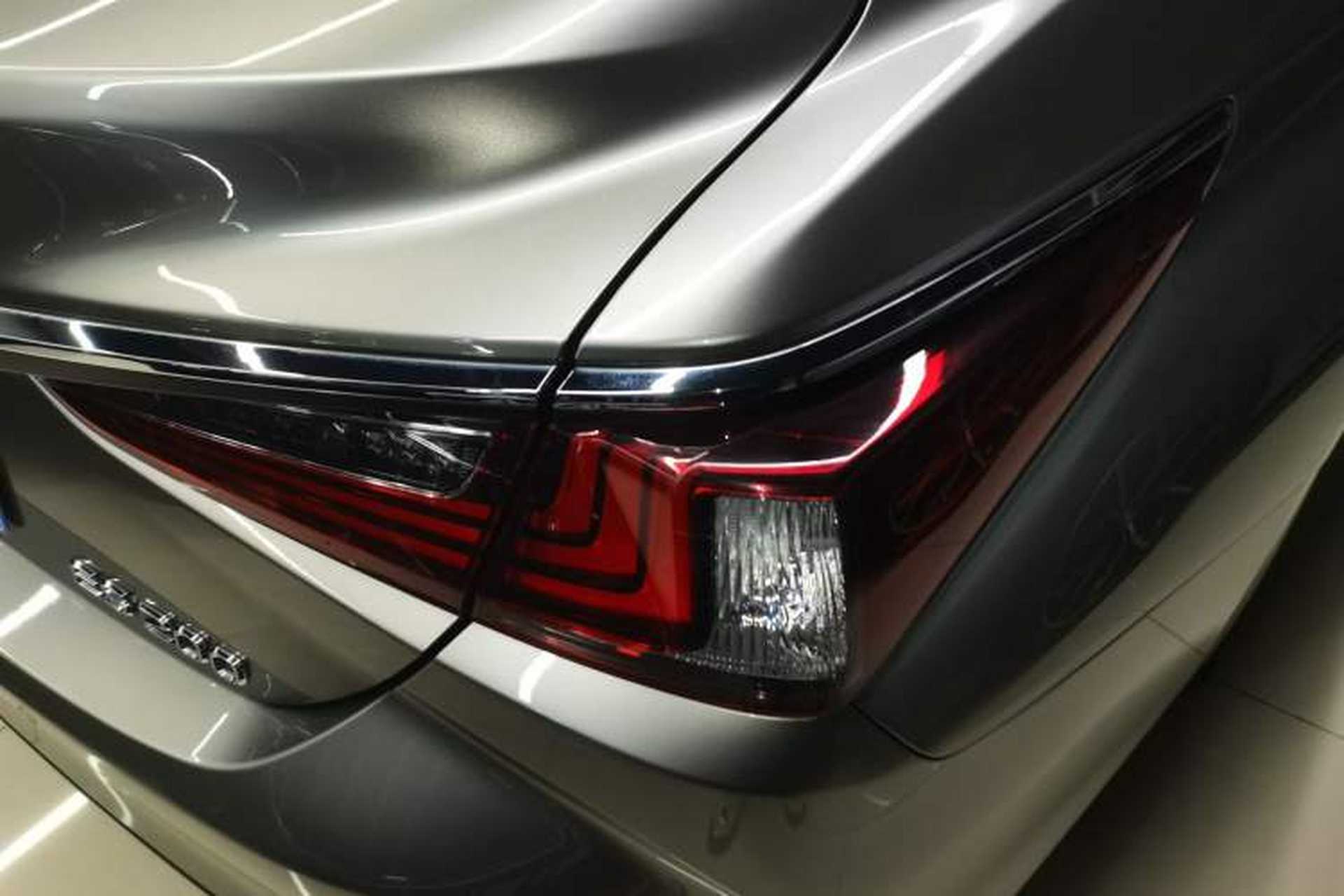Used Lexus ES 2021 200 Excellence Edition Exterior 3