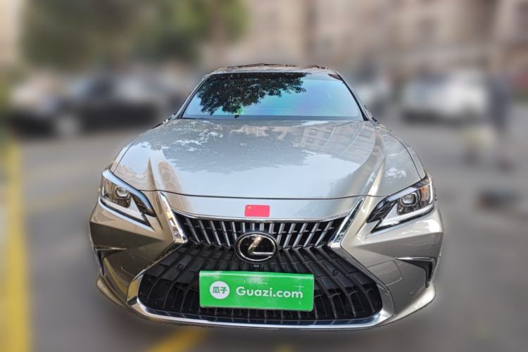 Used Lexus ES 2021 260 Excellence Edition Front