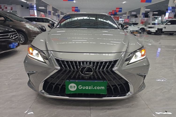 Used Lexus ES 2021 200 Excellence Edition Front