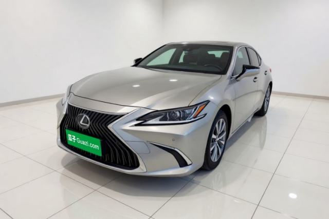 Used Lexus ES 2021 200 Excellence Edition