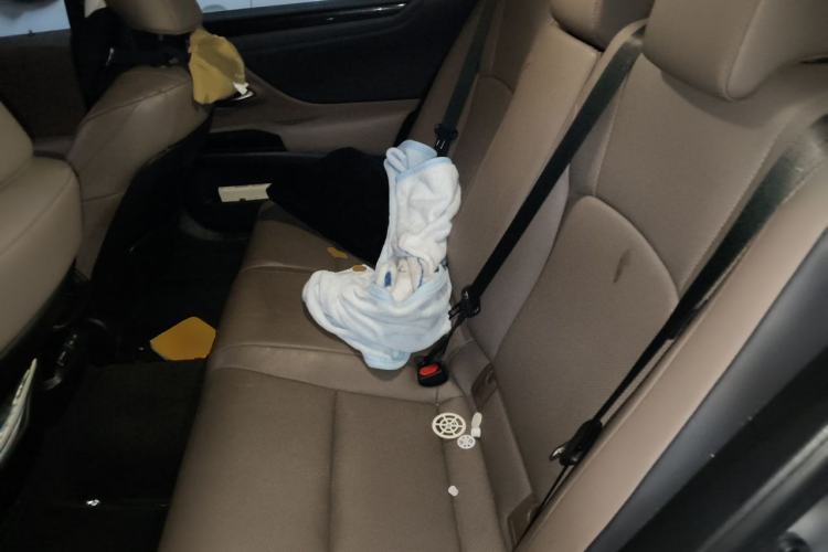 Used Lexus ES 2021 260 Excellence Edition Left Rear Seat