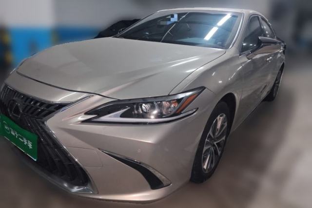 Used Lexus ES 2021 200 Excellence Edition
