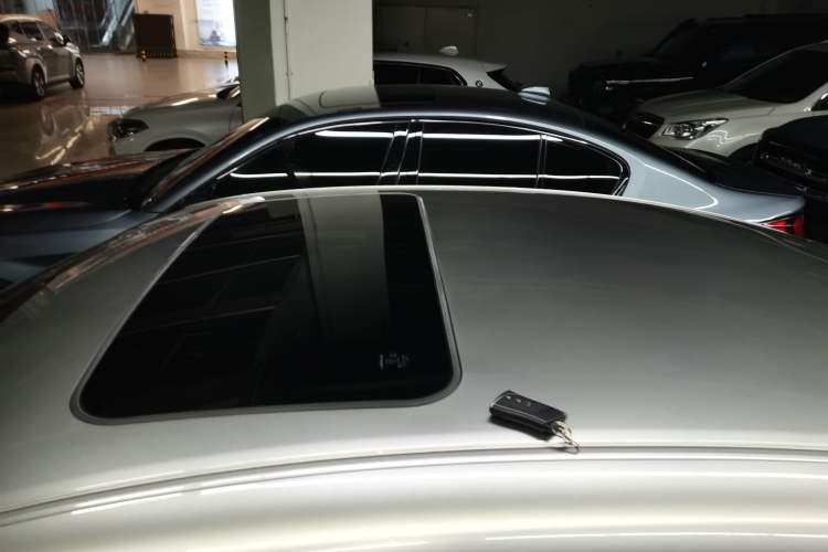 Used Lexus ES 2021 200 Excellence Edition Roof